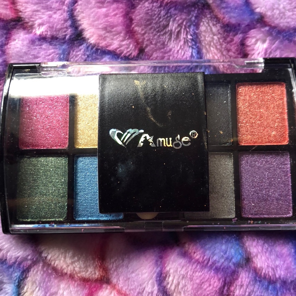 Amuse eyeshadow pallet